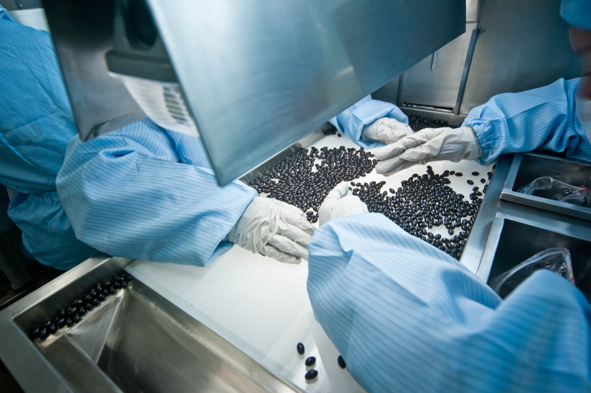 Η περιβαλλοντική παρακολούθηση αποτελεί κρίσιμο στοιχείο στα Συστήματα Διασφάλισης Ποιότητας των φαρμακευτικών εγκαταστάσεων και εργαστηρίων.