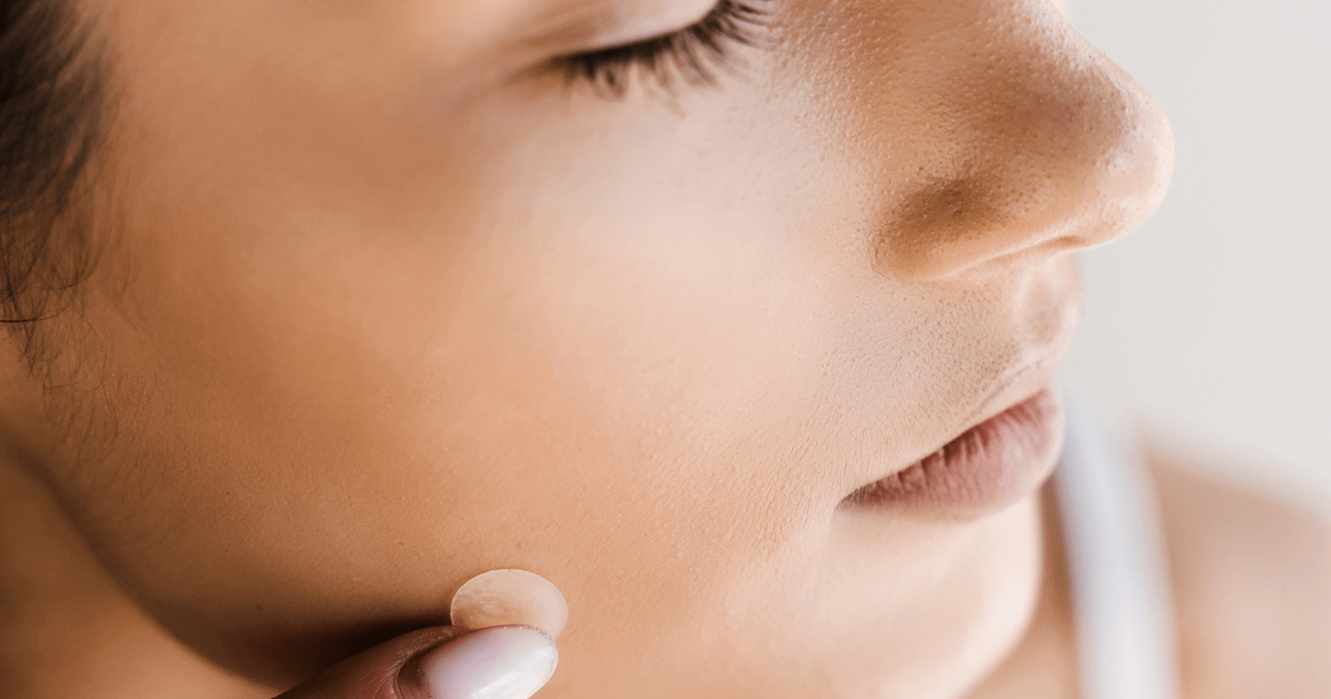 Ανάλυση Quorum‑Quenching, Quorum Quenching Analysis, Cosmetic microbiome testing, Anti-acne cosmetic products, Skincare biofilm analysis